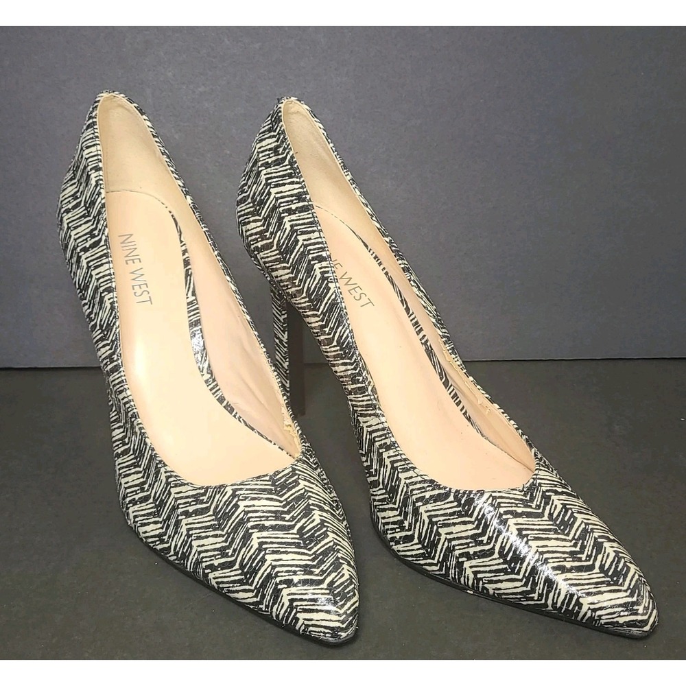 Nine West Black White Chevron Pointed Toe Heels 4" Pumps Shoes 8.5M GUC